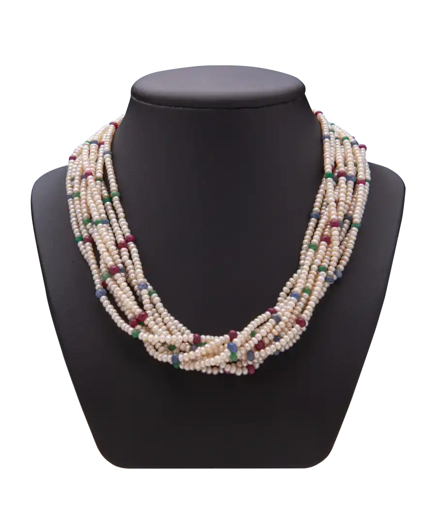 Cocktail de Perles et Pierres Précieuses est un collier avec un fermoir en Or. VIRTU LUXURY. Cocktail de Perles et Pierres Précieuses est un collier avec un fermoir en Or. VIRTU LUXURY.